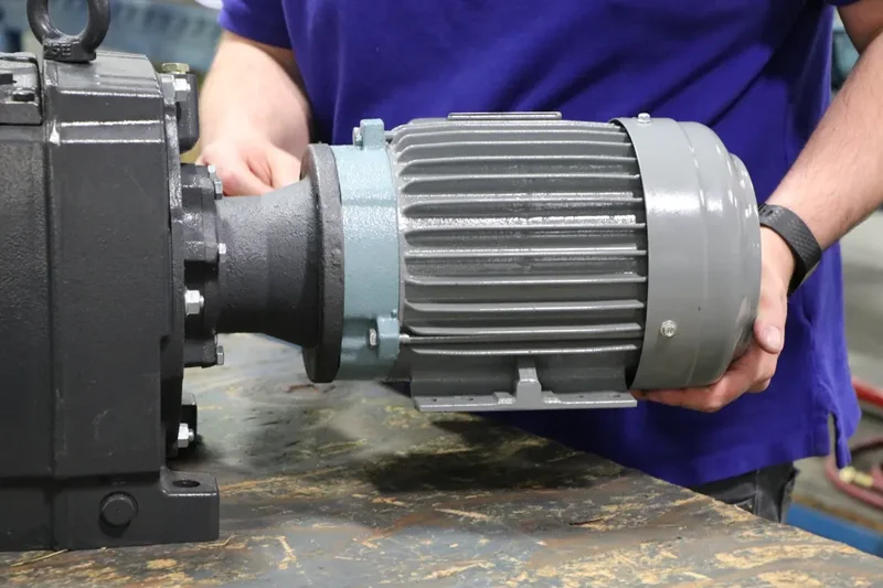 Ауыл шаруашылығындағы беріліс қораптарының артықшылықтары